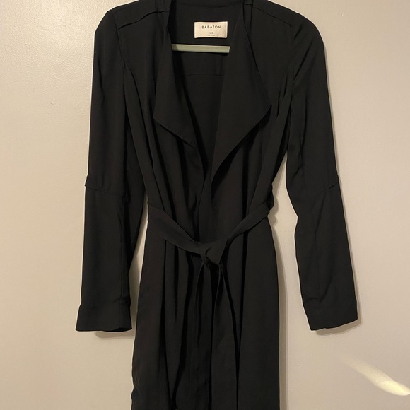 Aritzia Babaton Flowy Trench Coat - Picture 3 of 8